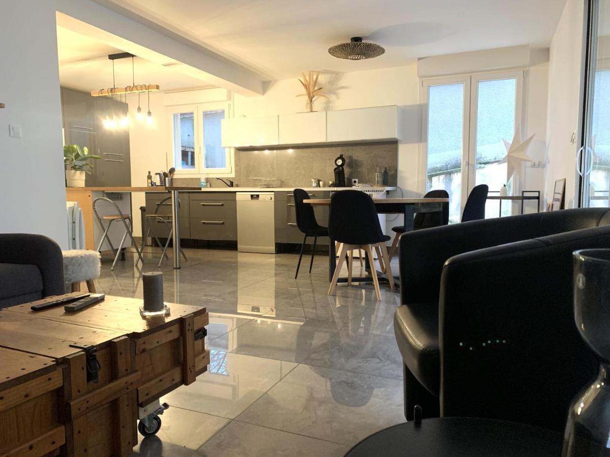 Appartement Confort Avec Terrasse